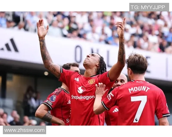 中超焦点战曼联与阿森纳战平点球争议引发全场热议