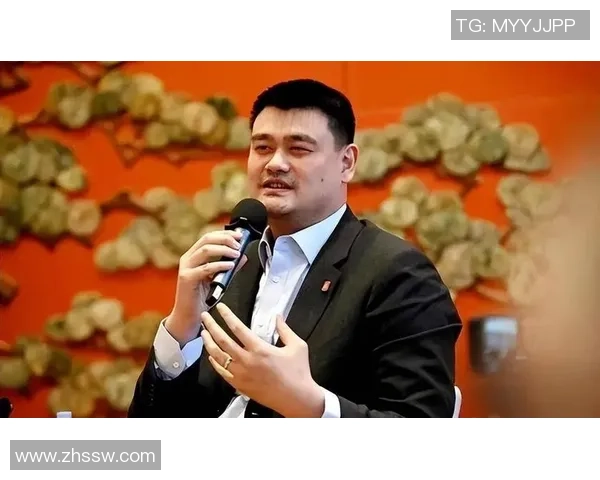 姚明素颜展现真实魅力网友惊叹大个子也有清新自然的一面