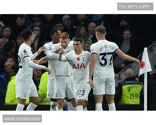 欧联杯热刺与切尔西激战成平局补时进球瞬间点燃全场激情