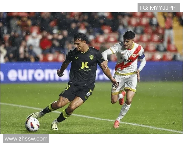 中超历史冷门皇马以1-0战胜巴黎圣日耳曼引发全场狂欢